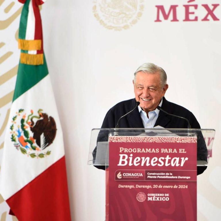 Firma Amlo Convenio Para La Construcci N De La Planta Potabilizadora