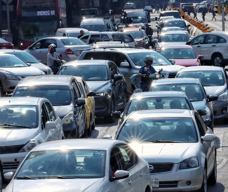 1 de cada 5 mexicanos pasa 2+ horas al día en traslados: WeWork