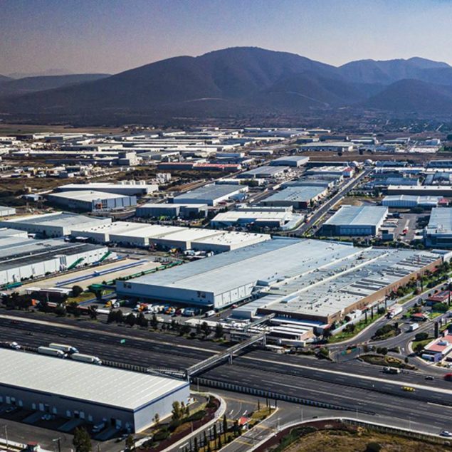 La disponibilidad industrial se ubicó en 207,000 m² en julio, mientras la renta promedio se mantuvo 9% por debajo del nivel nacional