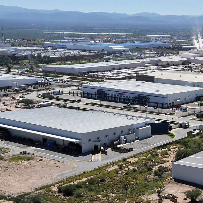 El inventario industrial en México creció 4% anual al cierre del 3T26, pero la vacancia aumentó a 6.28% y las desocupaciones subieron 55%