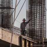 Trabajadores de la construcción como motor de las edificaciones