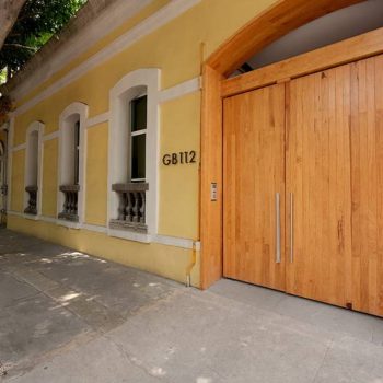 La autorización permite incorporar oficinas en planta baja dentro de un proyecto que integrará 21 viviendas en la colonia San Rafael