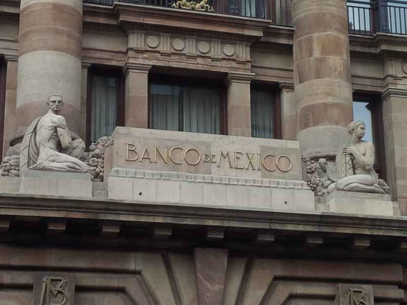 Aumenta Banxico a 6.75% su tasa de interés