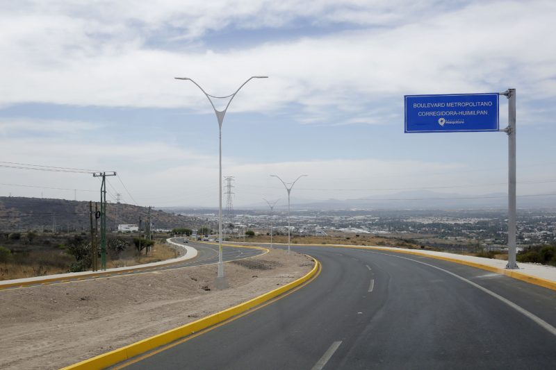 Entregan Boulevard Corregidora-Huimilpan en Querétaro