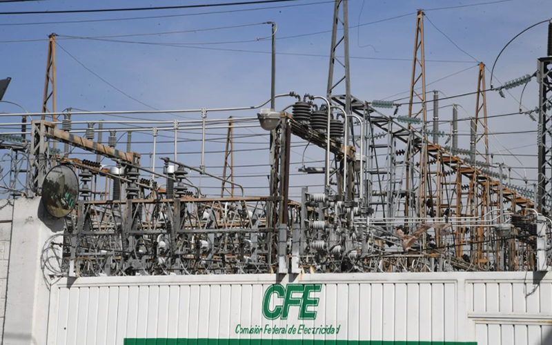 CFE logra incremento de 12.5% en ingresos durante 2021 - CFE busca construir centrales electricas con la IP