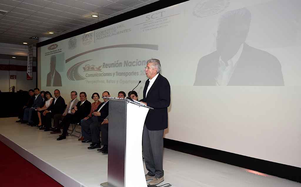 CMIC y SCT trabajarán juntos para impulsar infraestructura - CMIC Ruiz Esparza