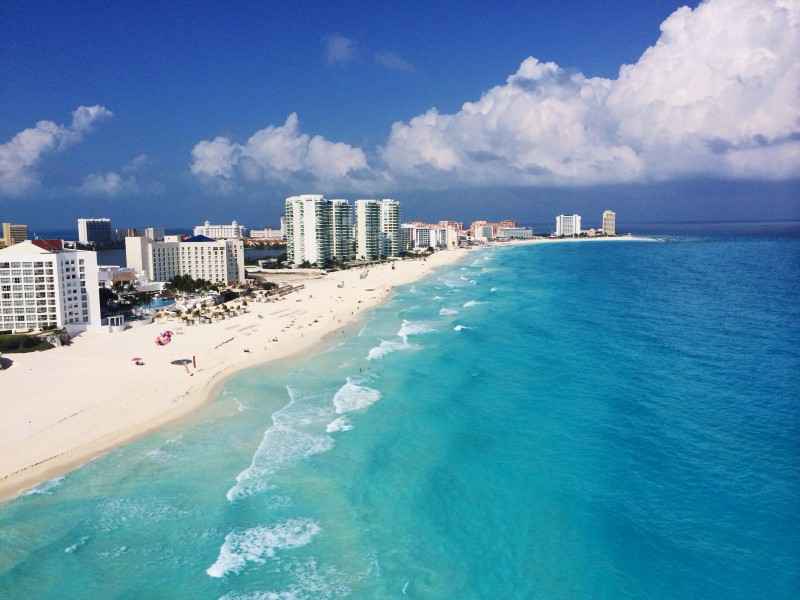 Existe un gran impulso al sector turismo en el país - Cancunplaya e1428700762946