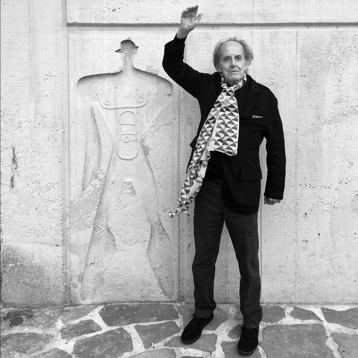 Teodoro González de León, a 99 años de su nacimiento