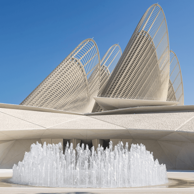 Foster + Partners inaugura Museo Nacional Zayed en Abu Dabi
