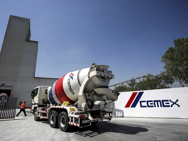Cemex se compromete a reducir sus emisiones de CO2 para 2030