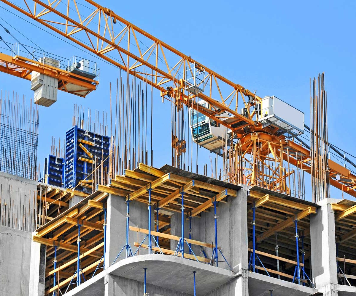Construcción sigue a la baja; valor cae 16.6% en mayo
