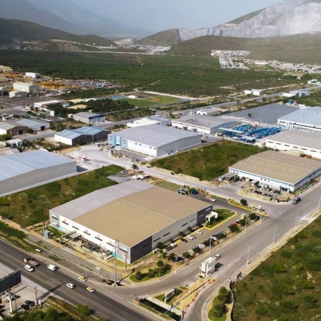 Constructoras industriales en México: ¿Qué considerar antes de elegir un socio estratégico?