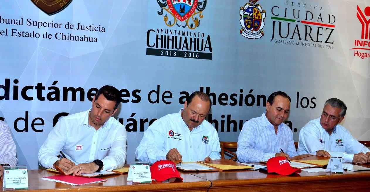 Infonavit firma convenio con el gobierno de Chihuahua - Convenio 3