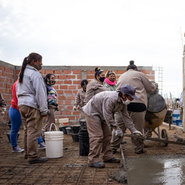 Crece liderazgo de mujeres en la autoconstrucción de vivienda