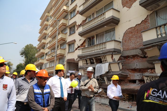 Comenzaron los trabajos de demolición en Coquimbo 911 - DEMOLICIÓN COQUIMBO 2 e1508526398459