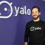 Transforma tu negocio con IA: Yalo