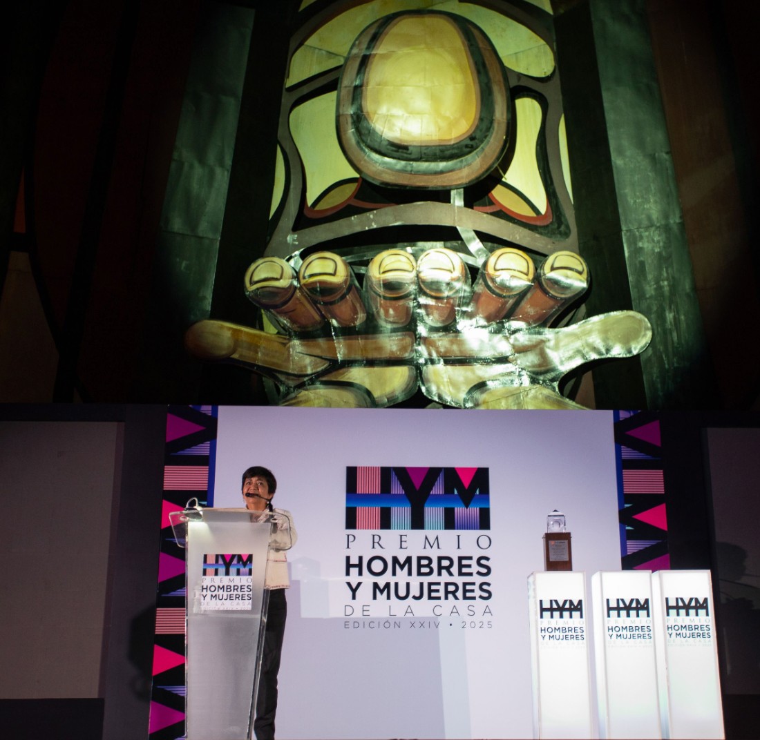 Edna Vega gana el Premio HyM 2025 en la categoría Sector Público