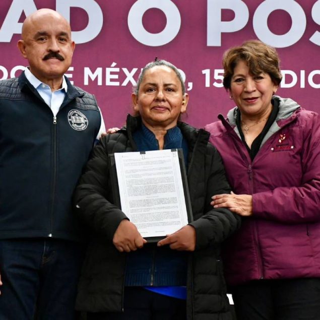 Edomex entrega más de 4,000 títulos de propiedad con descuentos