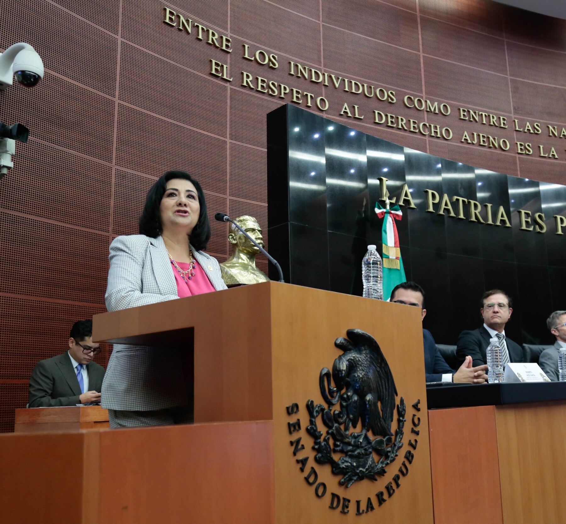 Electromovilidad, clave para la transición energética en México: Senado