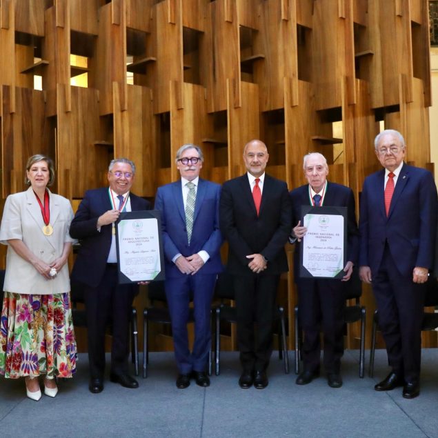 Entregan Premios Nacionales de Ingeniería y Arquitectura 2024