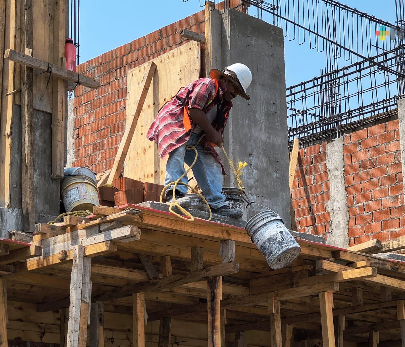 Falta de personal calificado frena metas de vivienda: Novaceramic