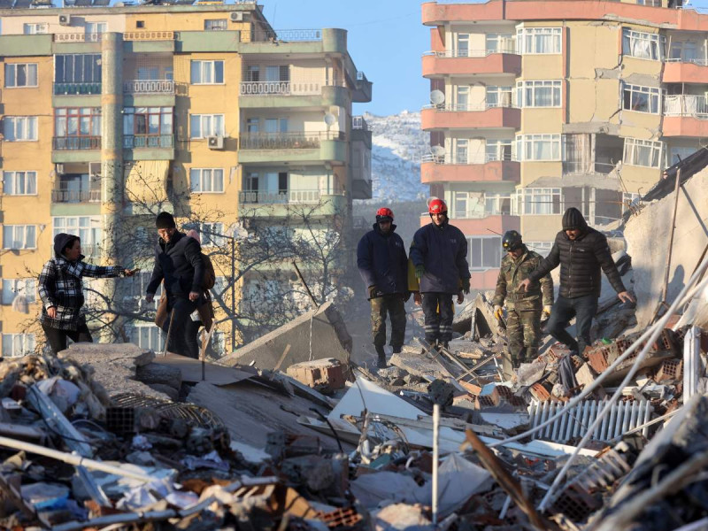 Foster + Partners y BIG ayudarán a reconstruir Turquía tras terremoto