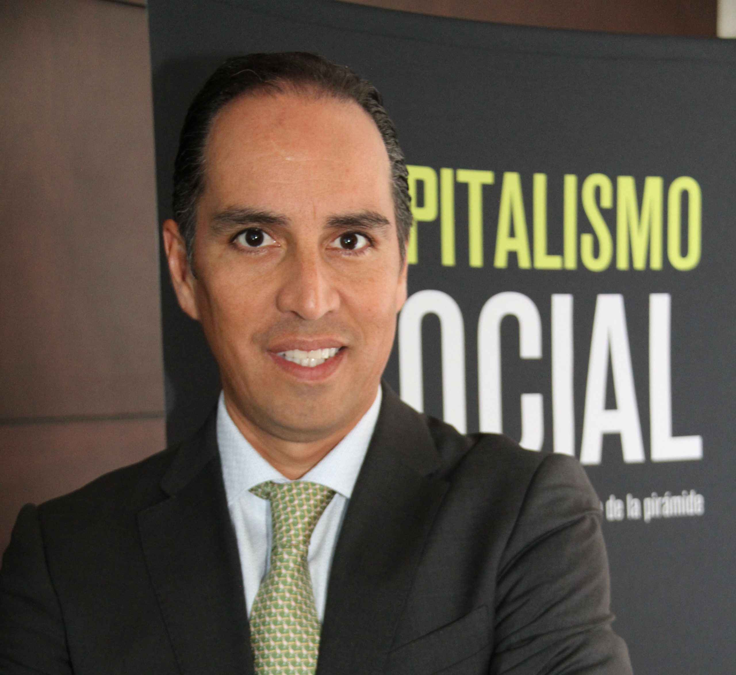Emprendedores sociales deben convertirse en empresarios: Jaime - Guillermo Jaime Autor Capitalismo Social 2 scaled