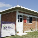 Hábitat y CRDC construirán 16 viviendas sustentables en Chiapas