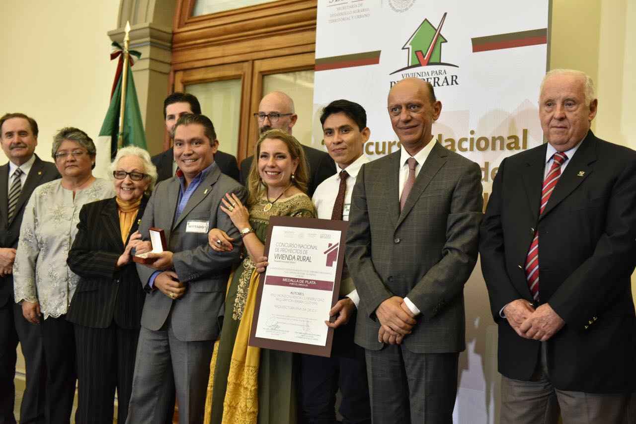Entregan Sedatu y Conavi premios a Proyectos de Vivienda Rural