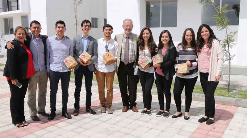Estudiantes Ibero ganan “concurso” Densidad del Infonavit