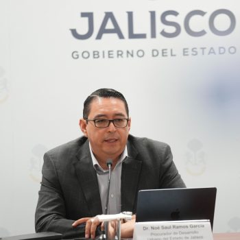 Impulsa Jalisco regularización de vivienda para mujeres jefas de familia