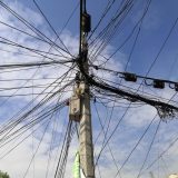 Impulsan Senadores retiro de cables en desuso en las ciudades