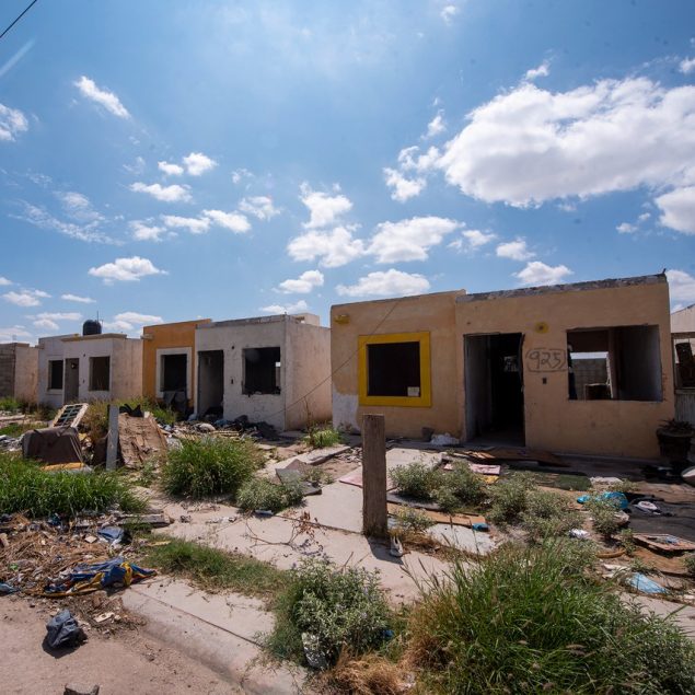 Infonavit rehabilitará viviendas abandonadas para ofrecerlas a jóvenes