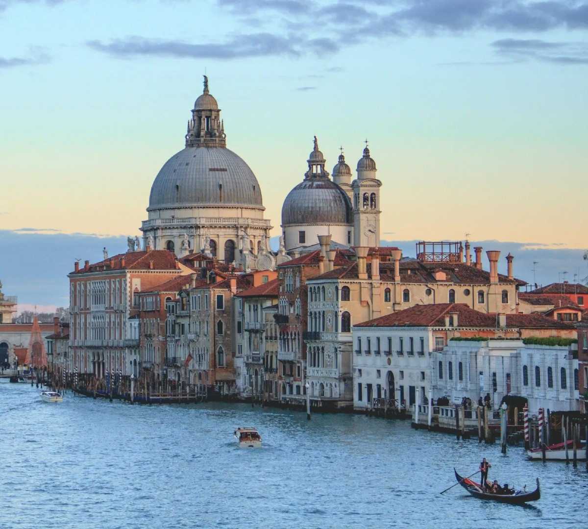 México anuncia equipos preseleccionados para la Bienal de Venecia 2027