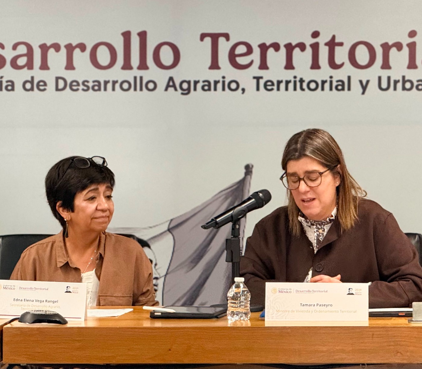 México y Uruguay comparten sus estrategias de vivienda y desarrollo urbano