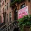 Nueva York refuerza protección a inquilinos y exhibe a los peores caseros