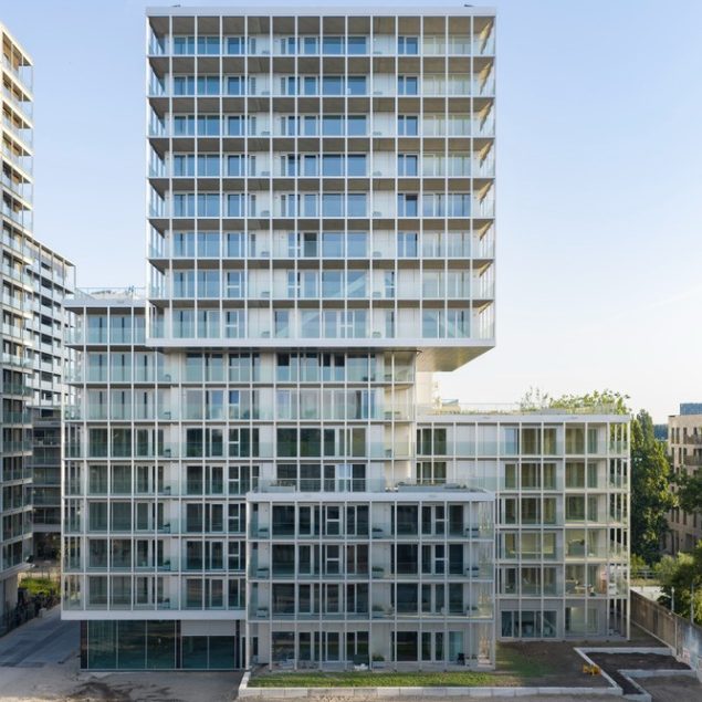OMA transforma una prisión en edificio residencial en Ámsterdam