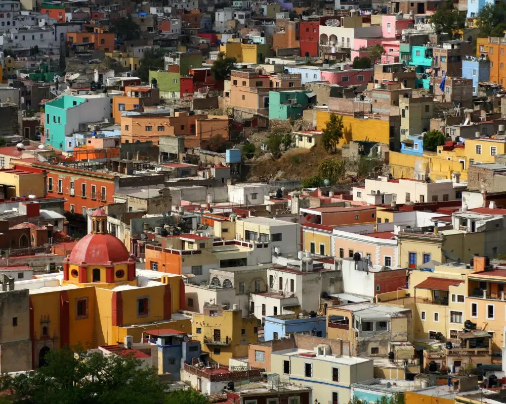 ONU-Habitat advierte retos urbanos en México en su informe 2024-2025