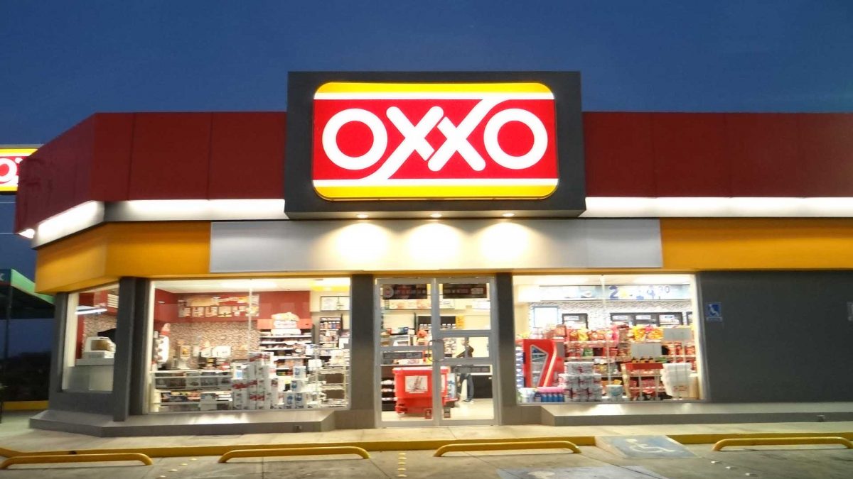 Analizan aterrizar OXXO en mercado estadounidense