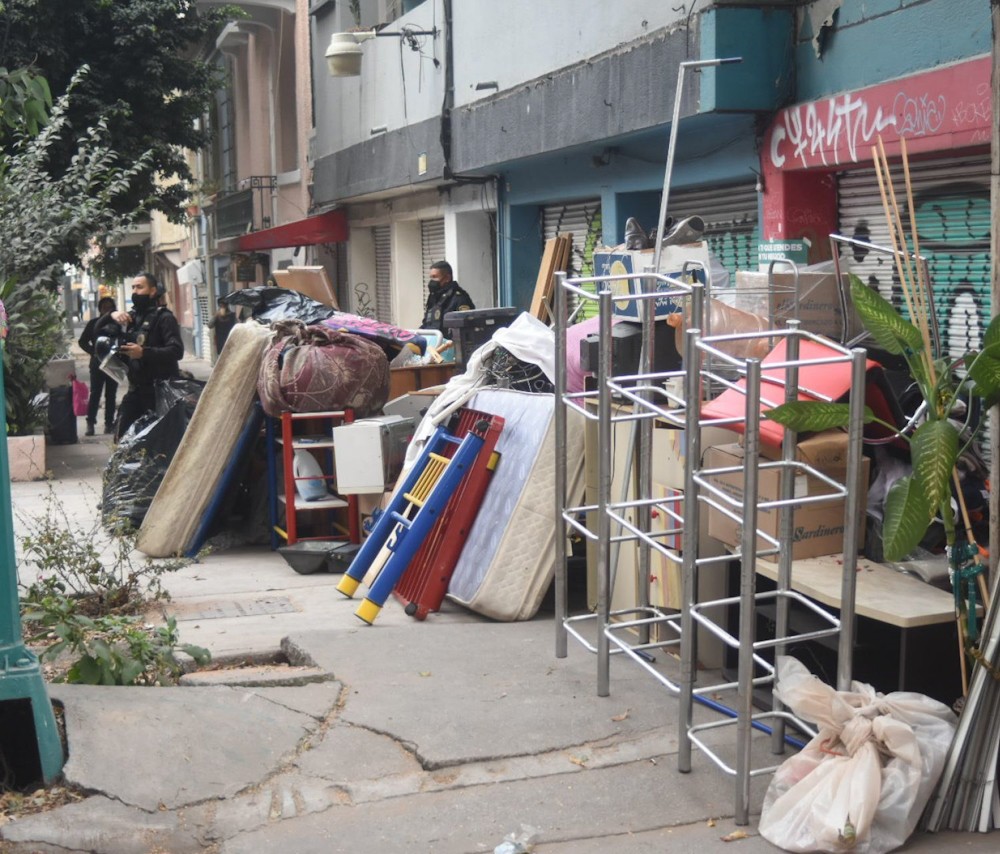 Presentan manual sobre desalojos civiles en CDMX