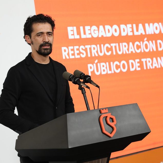 Reestructura del transporte en Nuevo León alcanza avance de 73%