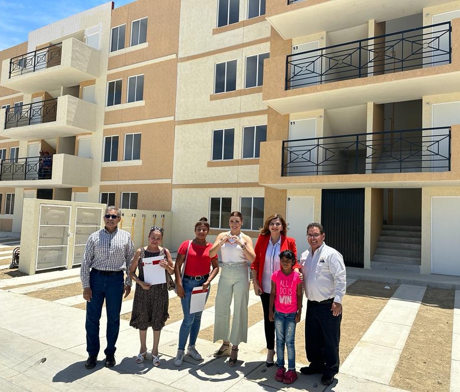 Ruba y Musa construyen 14,000 viviendas de interés social en Tijuana