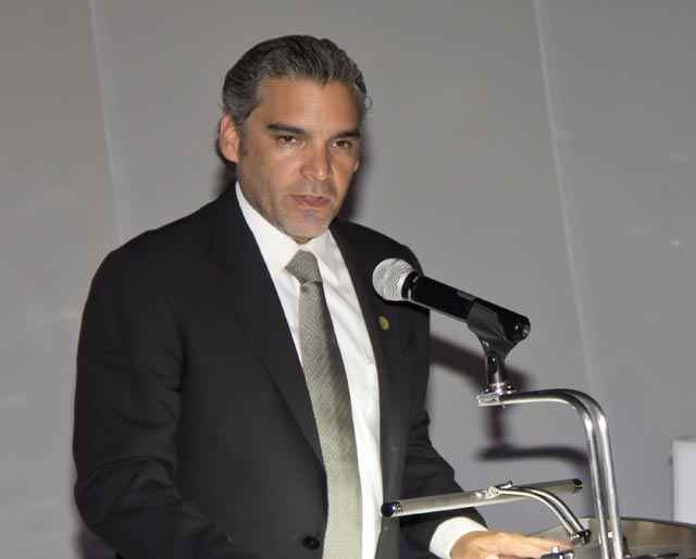 Vinte, referente en sustentabilidad - Sergio Leal Vinte en podium