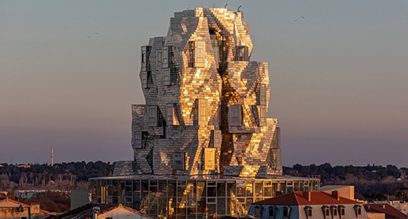 Torre Luma Arles, de Frank Gehry, se inaugurará en junio