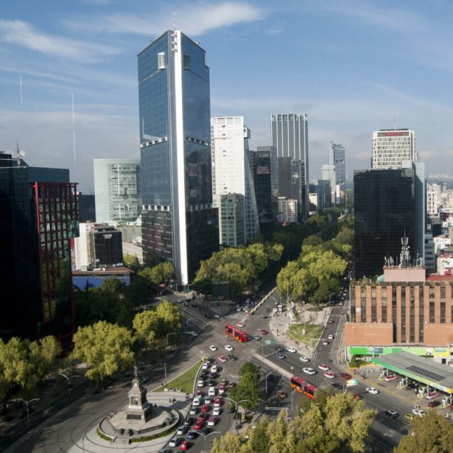 Transporte público redefine la demanda de oficinas en México