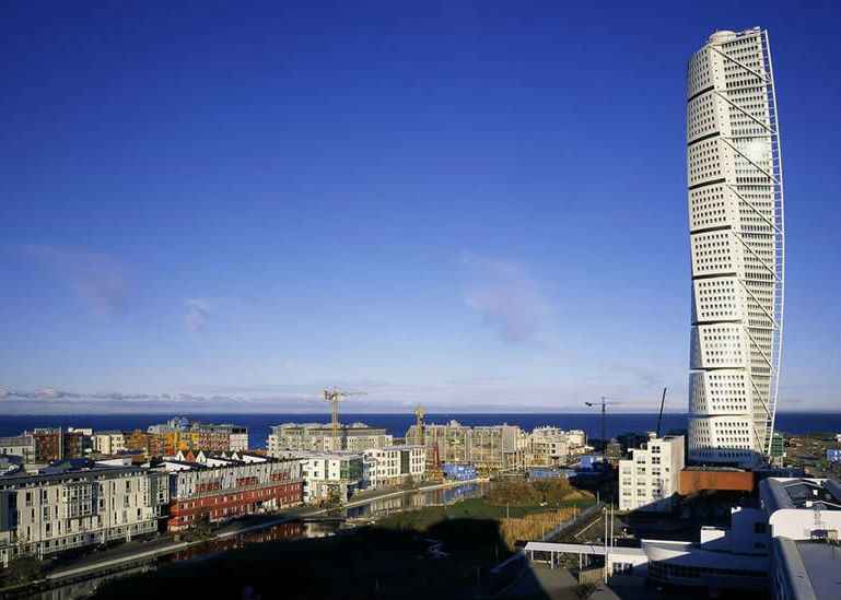 Otorgarán premio a Santiago Calatrava por edificio sueco - Turning Torso1