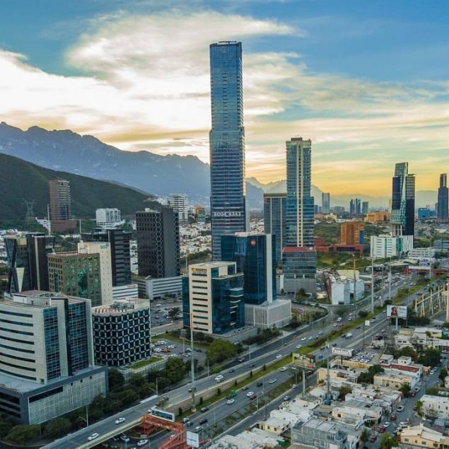 Vacancia de oficinas en Monterrey cae a su nivel más bajo desde 2018