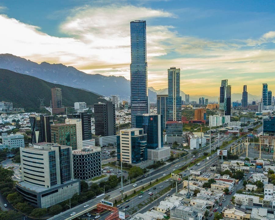 Vacancia de oficinas en Monterrey cae a su nivel más bajo desde 2018