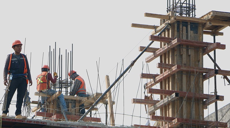 Valor de la producción de empresas constructoras cae 24.7% en 2020