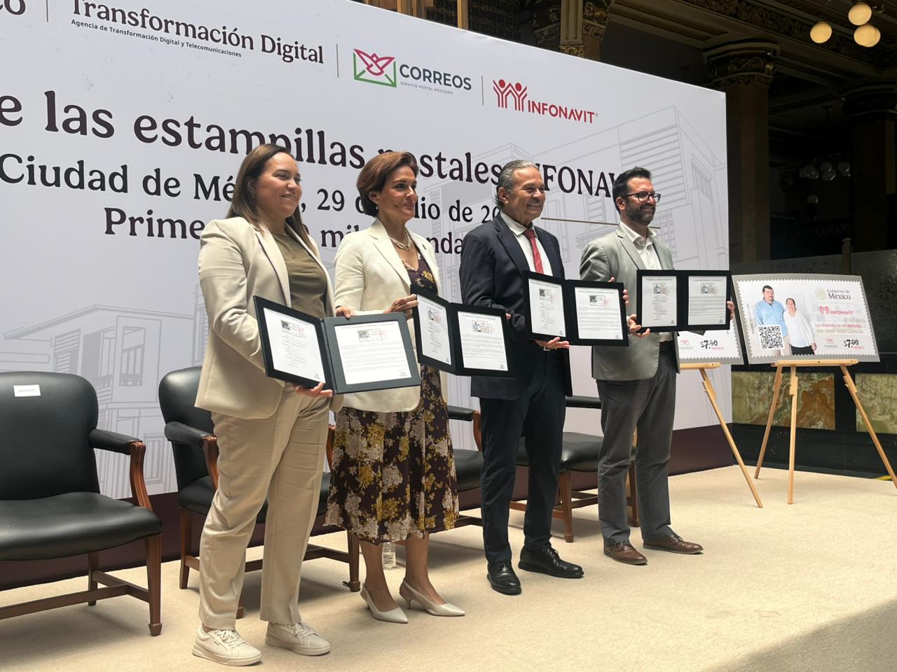 Emiten estampillas postales que reflejan nueva política del Infonavit